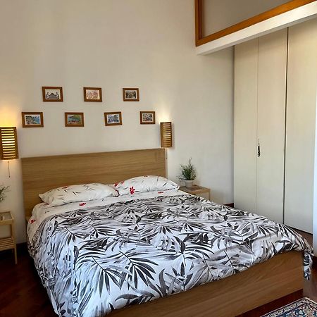 Casa Vacanze Seahorse Салерно Екстериор снимка