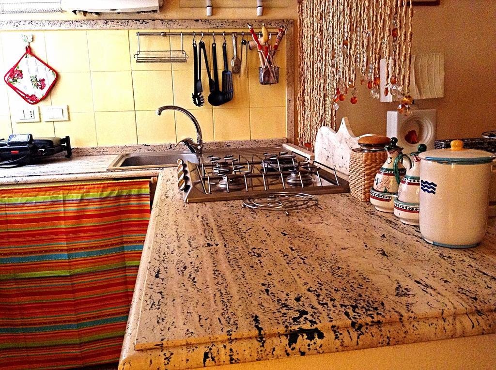 Casa Vacanze Seahorse Салерно Стая снимка