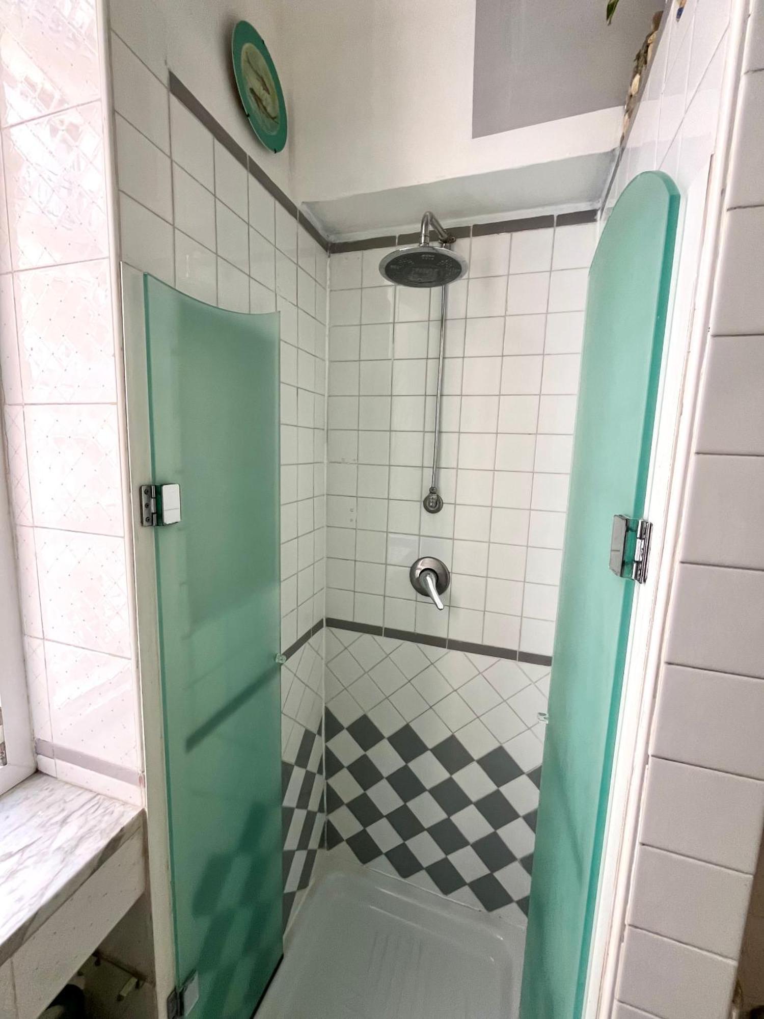 Casa Vacanze Seahorse Салерно Екстериор снимка